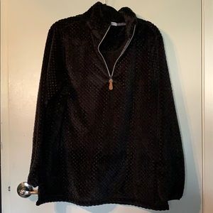 Black super soft pull over